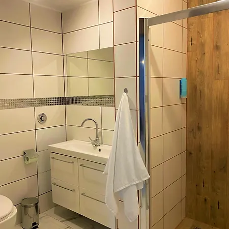 Insen & Apartments, Penthouse 200m, Manufaktura, Parking Apartamento