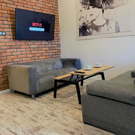 Insen & Apartments, Penthouse 200m, Manufaktura, Parking * 우치