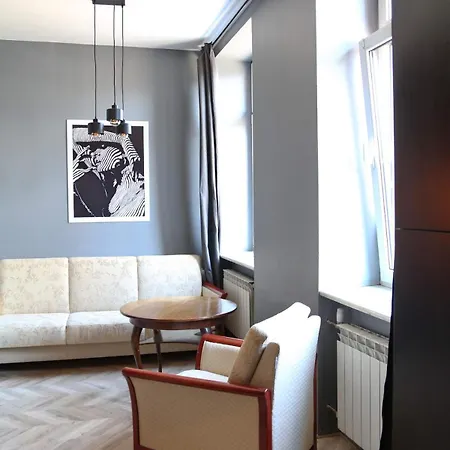 Insen & Apartments, Penthouse 200m, Manufaktura, Parking 아파트 *
