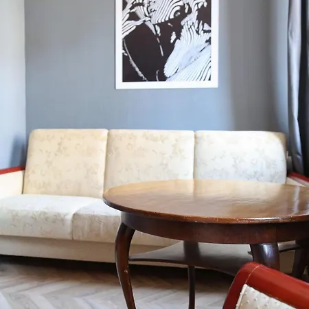 Manufaktura Bakery, Penthouse 200m, Prywatna Kamienica, Parking Strzezony * Lodz (Lodz)
