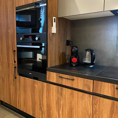 Insen & Apartments, Penthouse 200m, Manufaktura, Parking Apartamento *