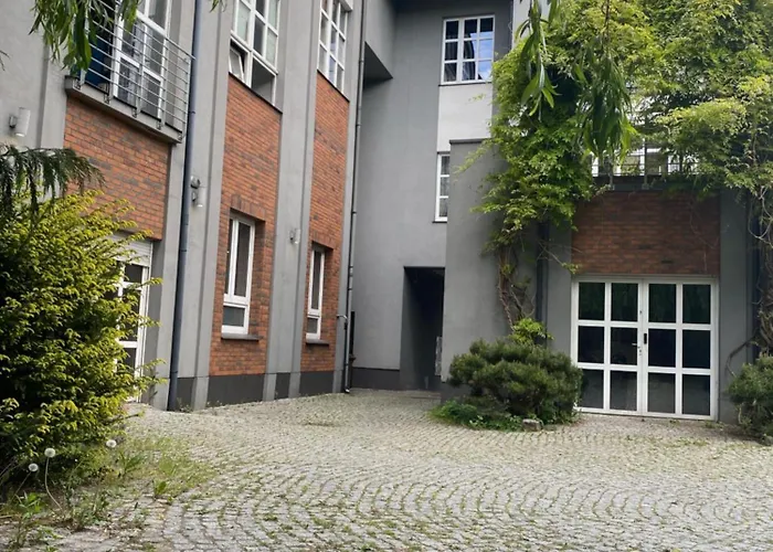 Manufaktura Bakery, Penthouse 200m, Prywatna Kamienica, Parking Strzezony Apartamento *