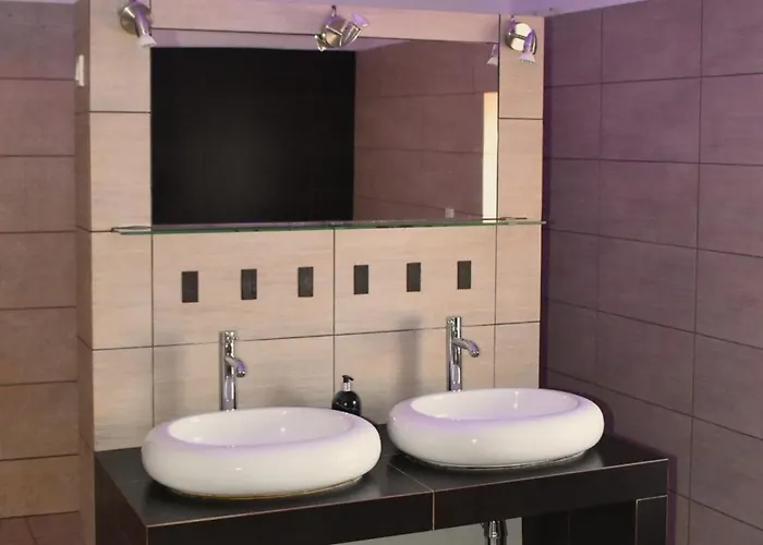 Manufaktura Bakery, Penthouse 200m, Prywatna Kamienica, Parking Strzezony Apartamento *